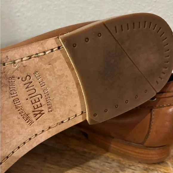 G.H. BASS Weejuns Brown Leather Upper and sole Handcrafted Men’s Loafer sz 11 D - Picture 10 of 10